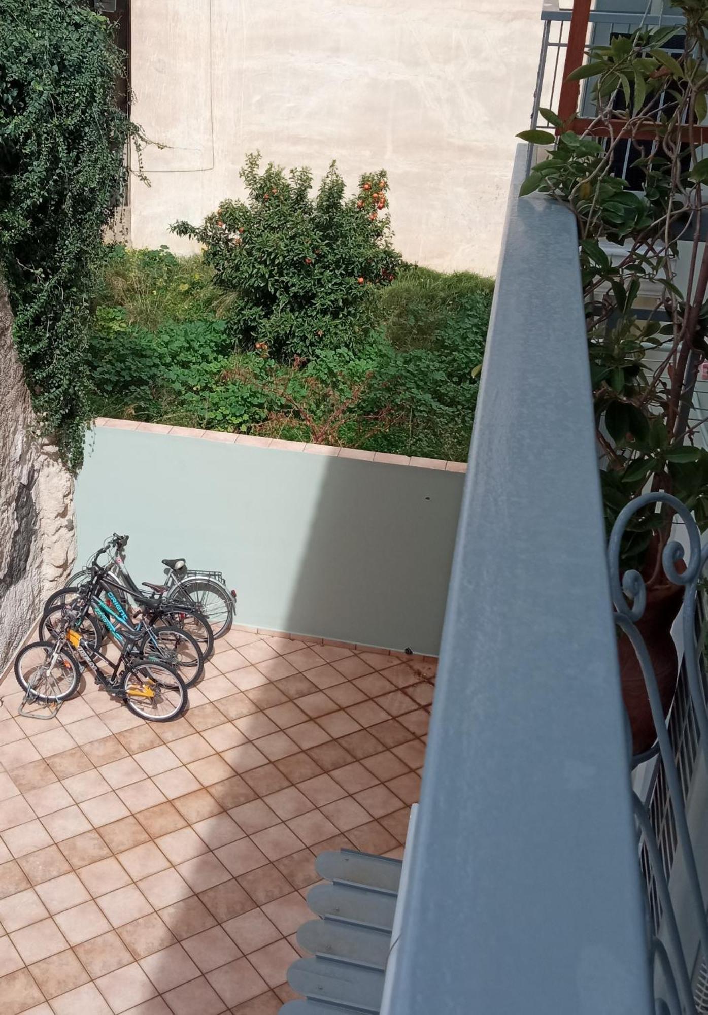 Nix Nax Kalamata Apartment Екстериор снимка